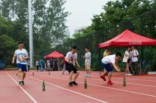 操场吃瓜事件,揭秘校园里的惊人真相