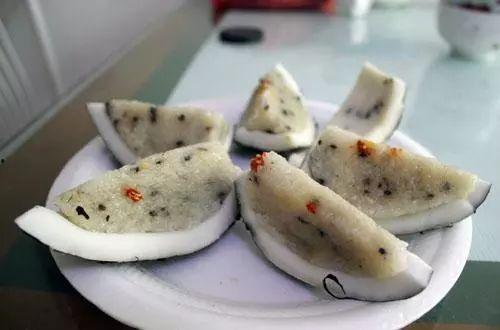 赤峰椰子鸡吃瓜,吃瓜群众的美食新宠 第2张 赤峰椰子鸡吃瓜,吃瓜群众的美食新宠 第2张