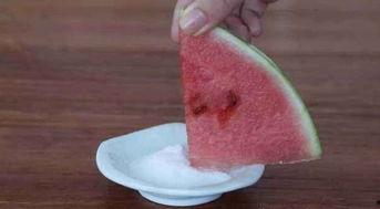 外国吃瓜vs中国吃瓜的区别,中外“吃瓜”文化差异大揭秘  第2张