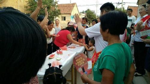 金融吃瓜拍照,镜头下的那些拍照趣事  第2张