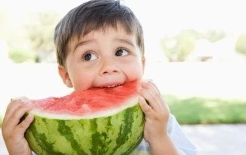 吃瓜幼儿手指操,吃瓜幼儿手指操欢乐来袭 第1张 吃瓜幼儿手指操,吃瓜幼儿手指操欢乐来袭 第1张