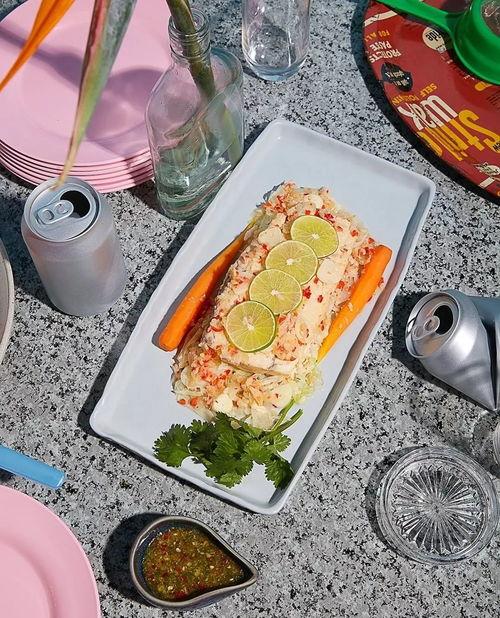 泰职餐厅吃瓜  第3张