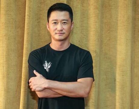 吴京国籍吃瓜群众,吃瓜群众纷纷围观  第3张